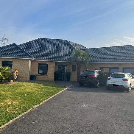 Chambre D'Hotes "Sur La Route Des Terrils" Vendin-le-Vieil Kültér fotó